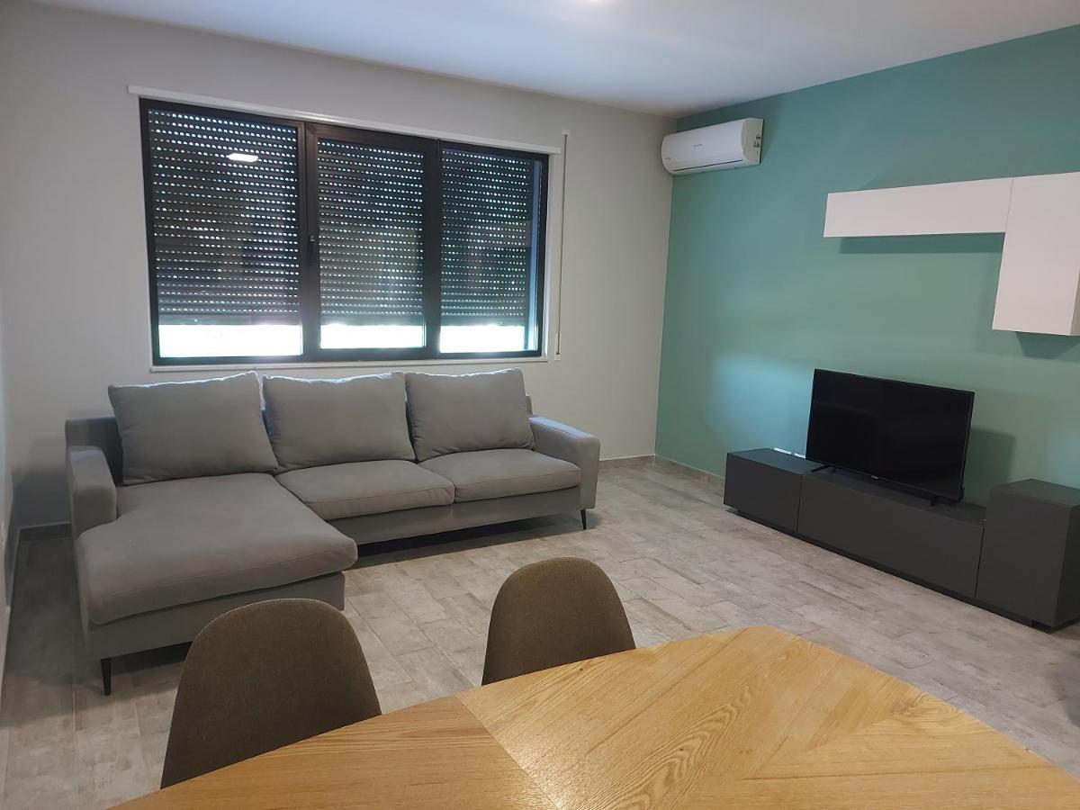 K2 Home - 3Rd Floor Tirana Esterno foto